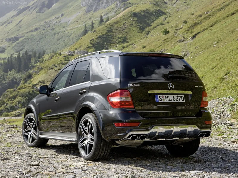 Mercedes-Benz-ML63_AMG_Performan-1.webp