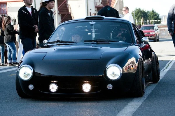 miata-black-frog-02.webp