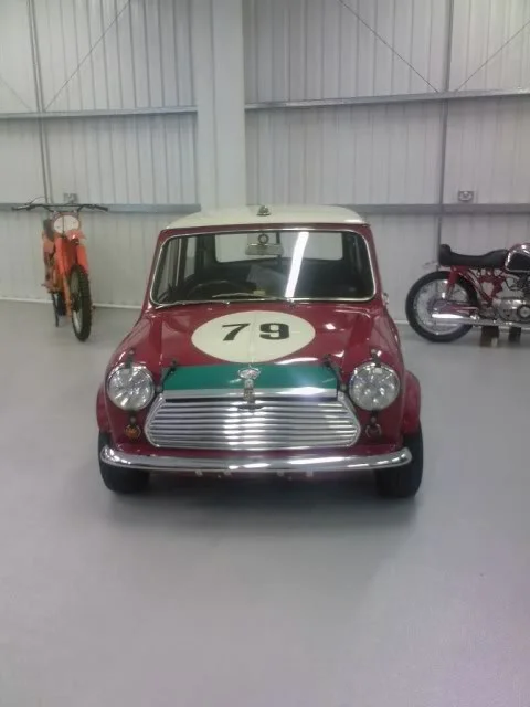 mini2.webp