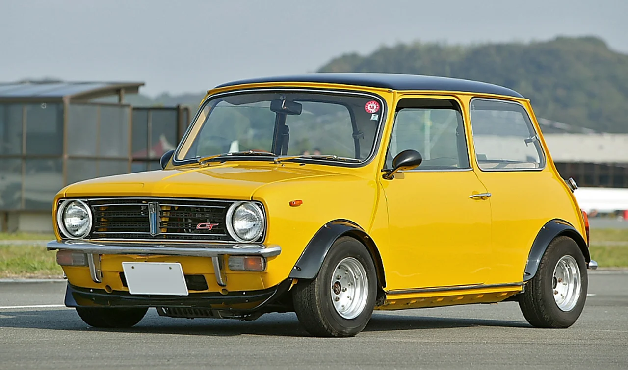 Mini_1275_GT_002.webp