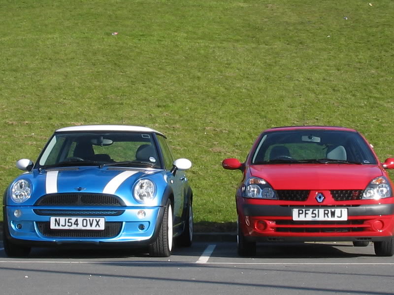 MiniClioPics007.jpg