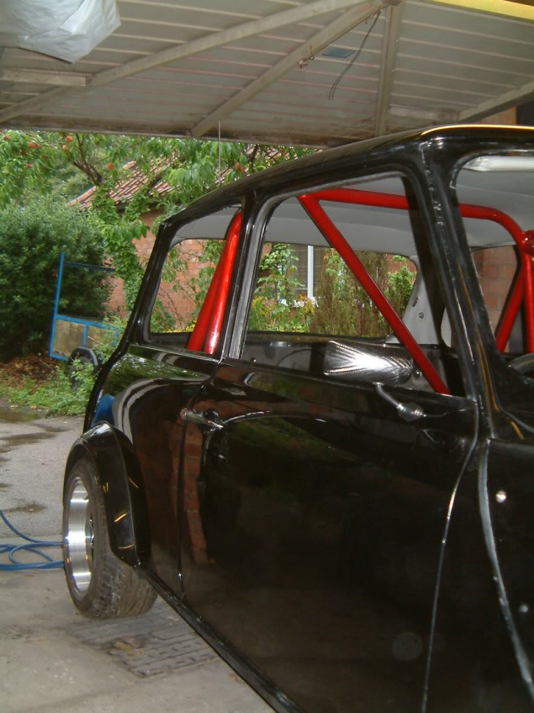 MiniPics010809004.jpg MiniPics010809004.jpg