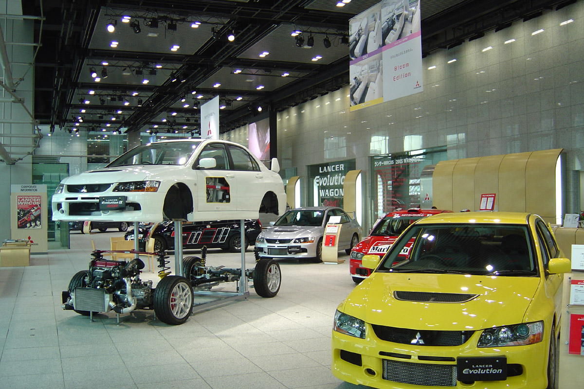 Mitsubishi%20Motors%20showroom%202.jpg