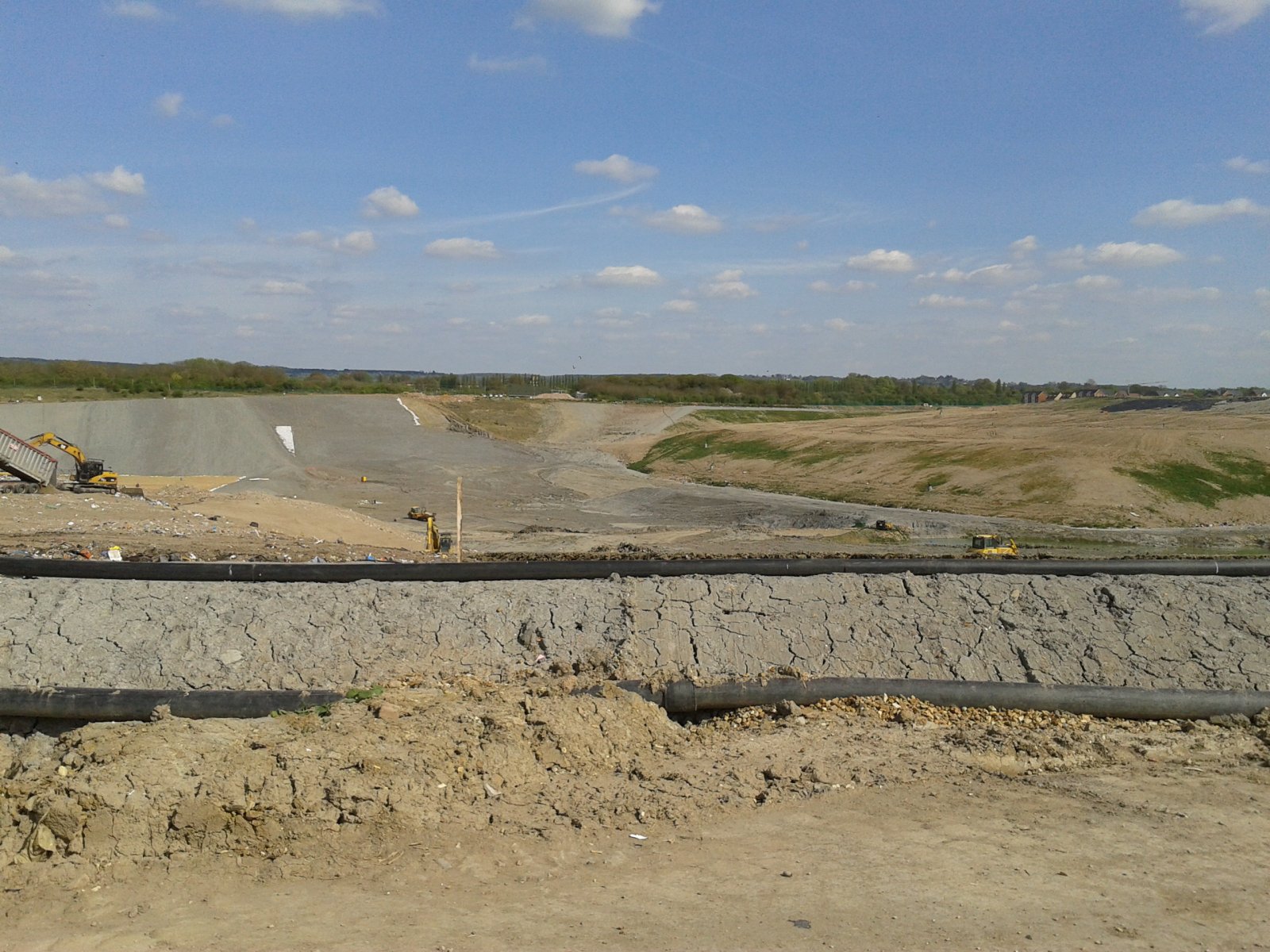 MK LANDFILL 2017-04-19 15.19.47.jpg