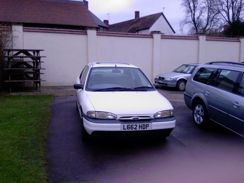 mondeo002.jpg