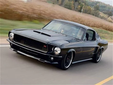 mufp_0604_01z%252B1967_Ford_Mustang_Fastback%252BFront_View.webp