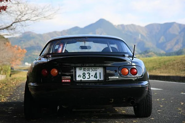 MX5+black+Zoom+rear+lights.webp