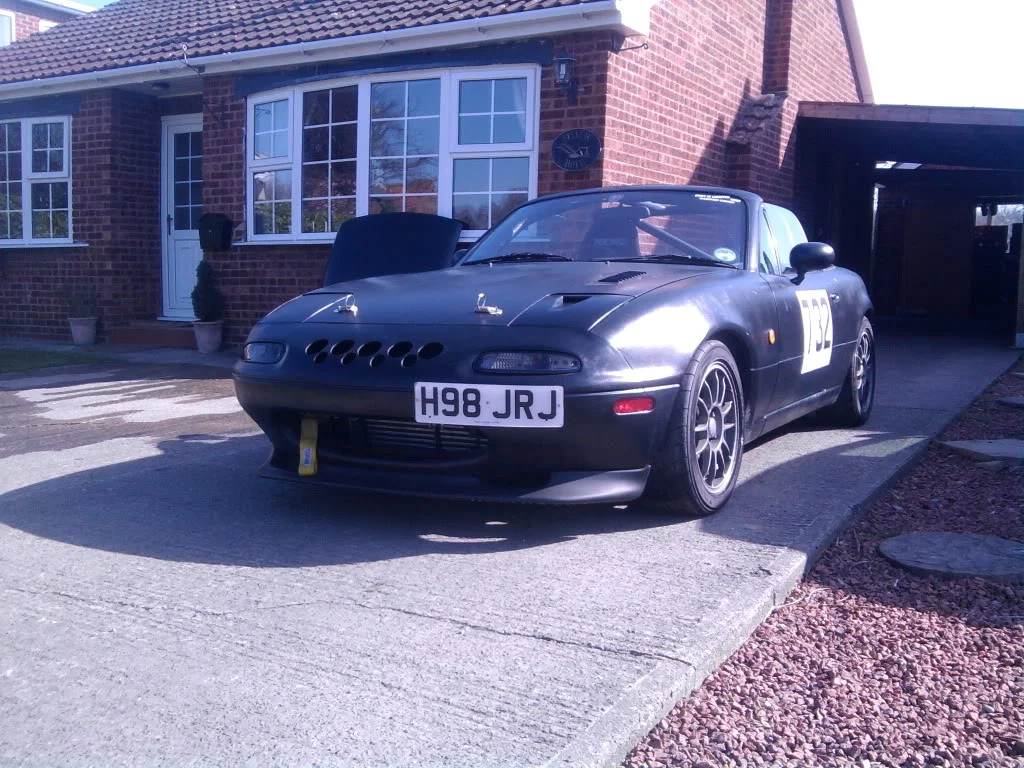 mx5 racer.webp