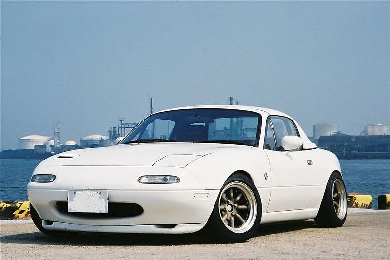 mx5-white-wats-24-14x7-et-3-3.webp