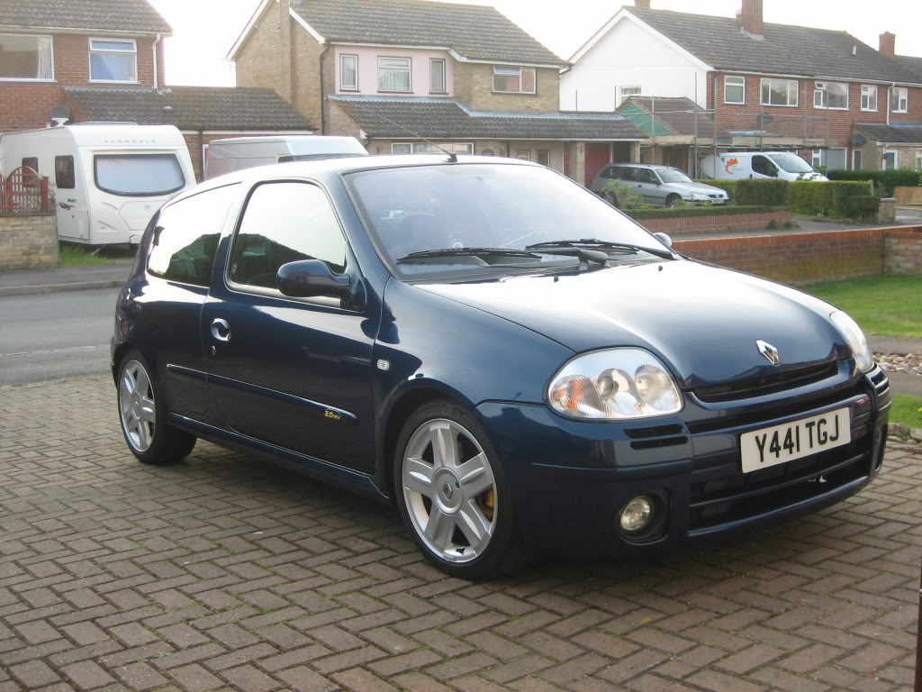 mycar2005.jpg