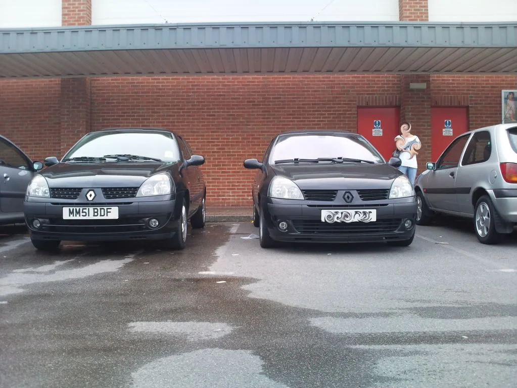 Mycarwithstandardclio.webp