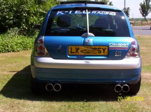 myoptika060705clio2.webp