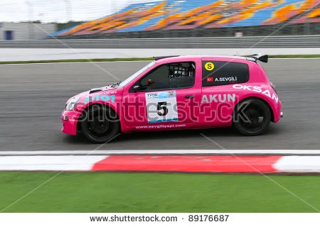 nbul-october-anil-sevgili-drives-a-renault-clio-car-during-turkey-track-championship-on-89176...webp