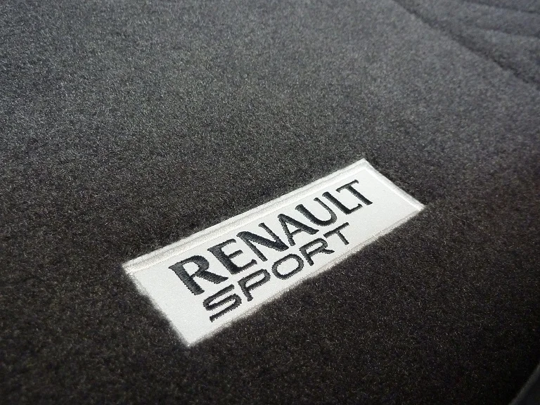 New%20Renault%20Sport%20Mats%20-%20May%202017%2004_zpszmxoq5ju.webp