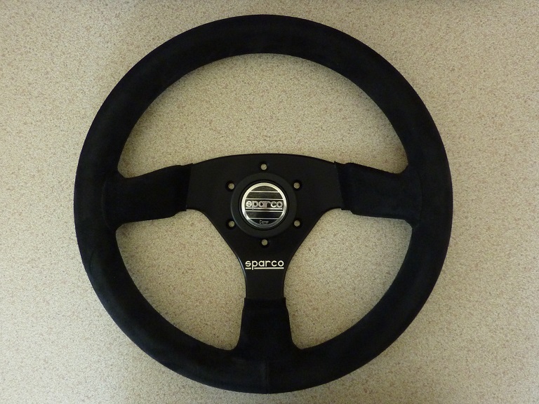 New%20Steering%20Wheel%20amp%20Boss%20Kit%20-%20December%202016%2003_zps17aryu6k.jpg