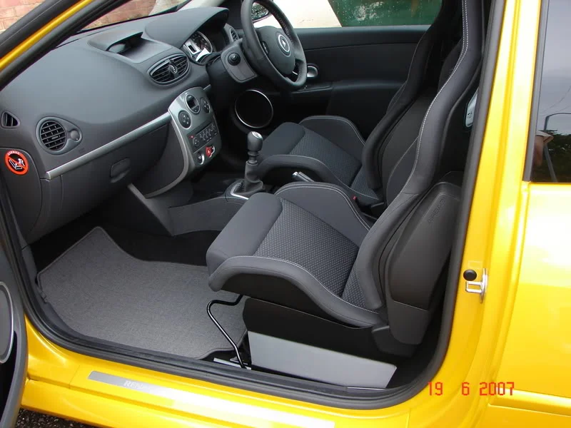 newcar001.webp