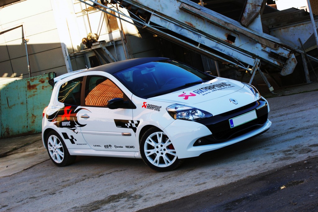 nik-rs-clio3.jpg
