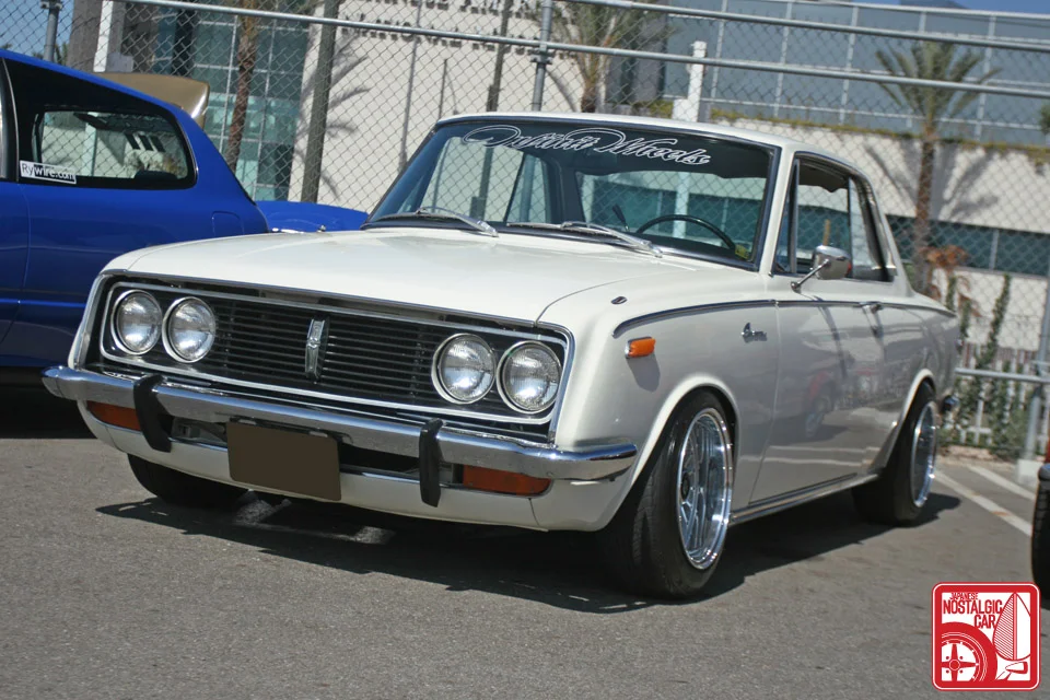 niseiShowoff2010-02_toyotaCoronaRT40.webp
