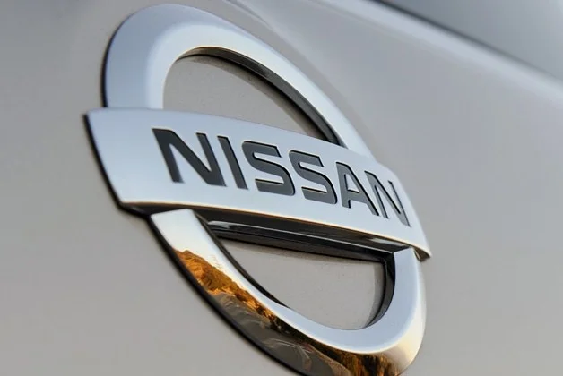 nissan-badge.webp