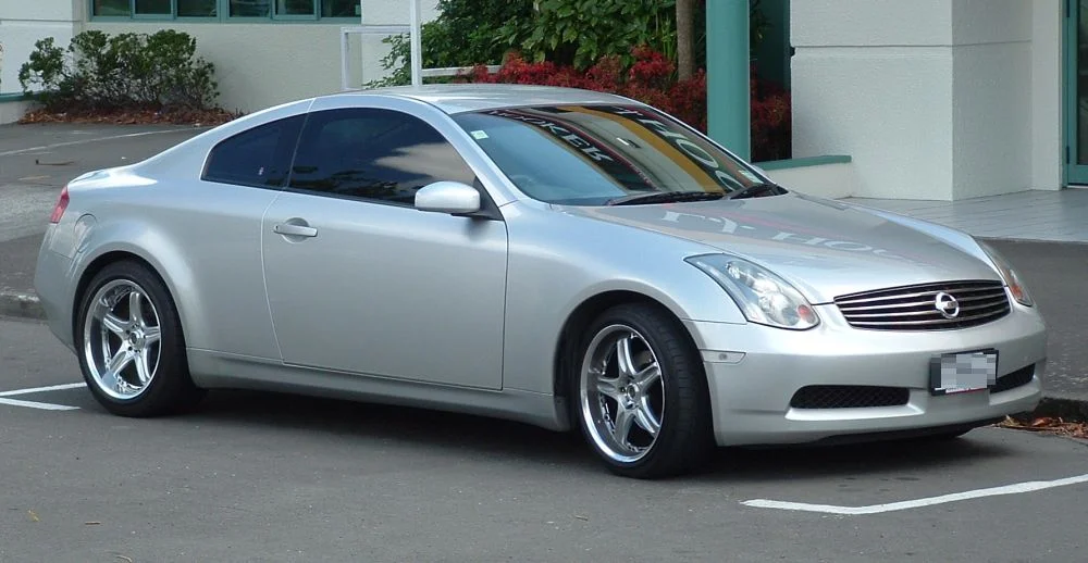 Nissan_V35_Skyline_350GT.webp