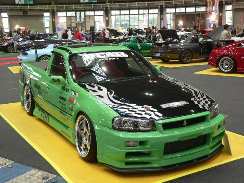 nissanskyliner34_stagea_utehybrid_01.webp