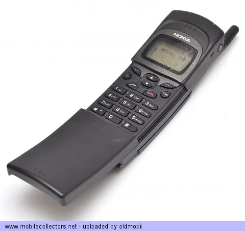 nokia-8110-1_medium.webp