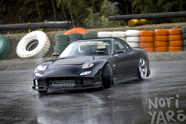 noriyaro_looking_black_rx7_0041.webp