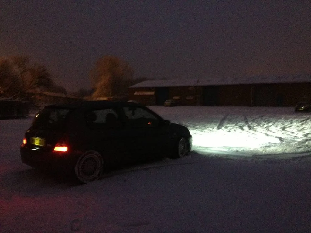 nu5aveby.webp
