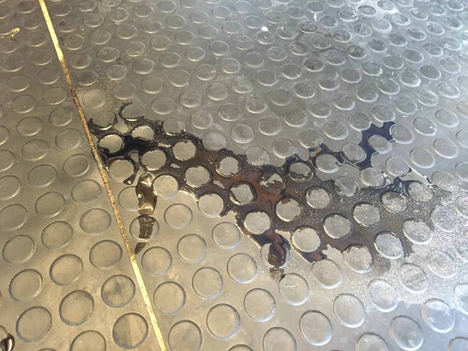 Oil leak 2.webp