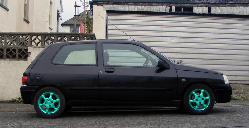 oldwheelsmint.webp