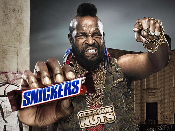 oliver-dukcevic-freelance-voice-over-london-uk-england-radio-tv-web-snickers-advert.webp