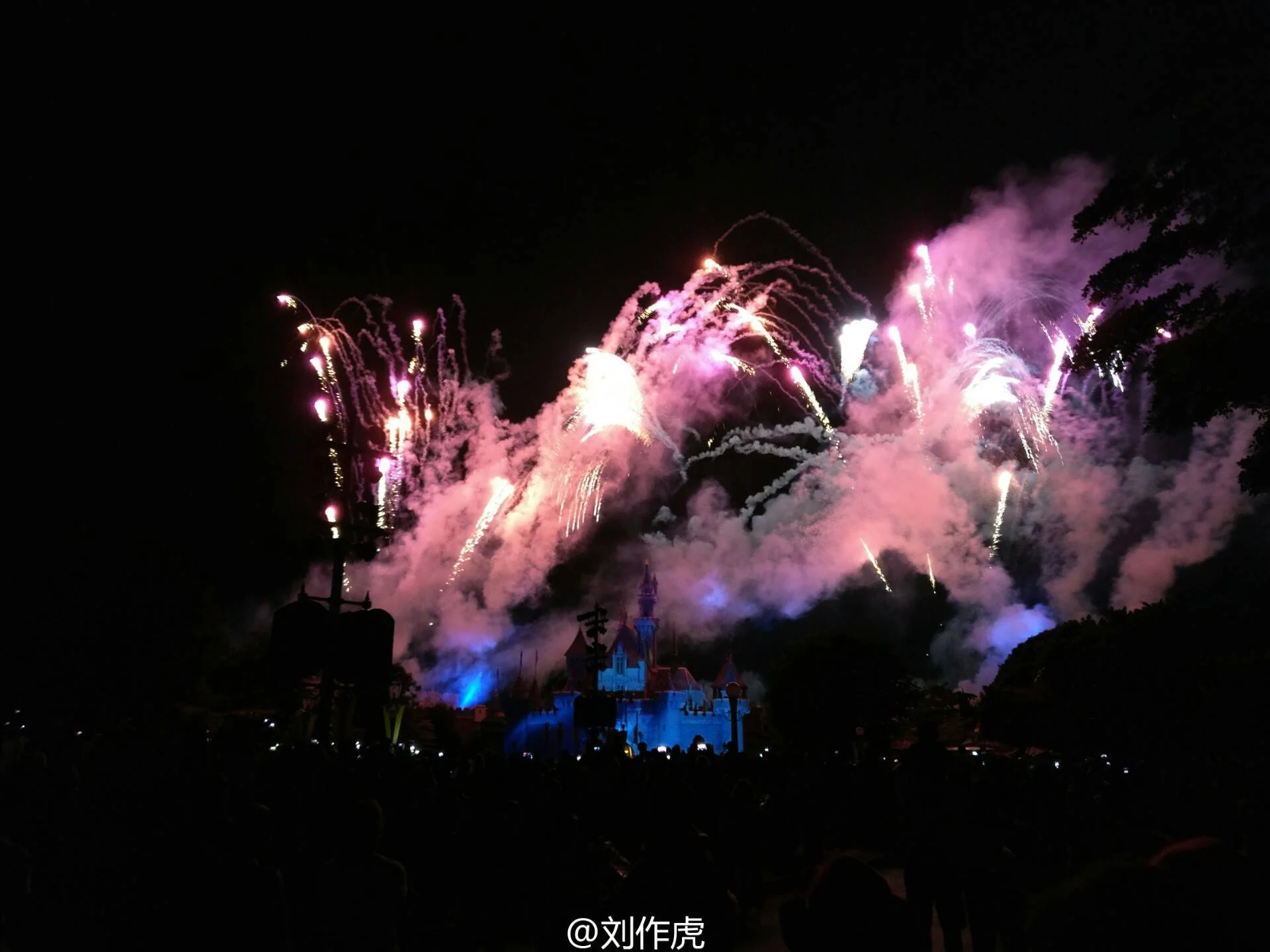 OnePlus-3-night-camera-sample_1-1.webp