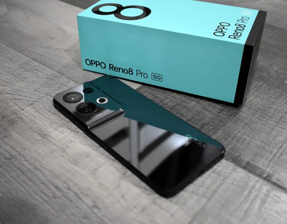 OPPO-Reno8-Side-960x750.webp