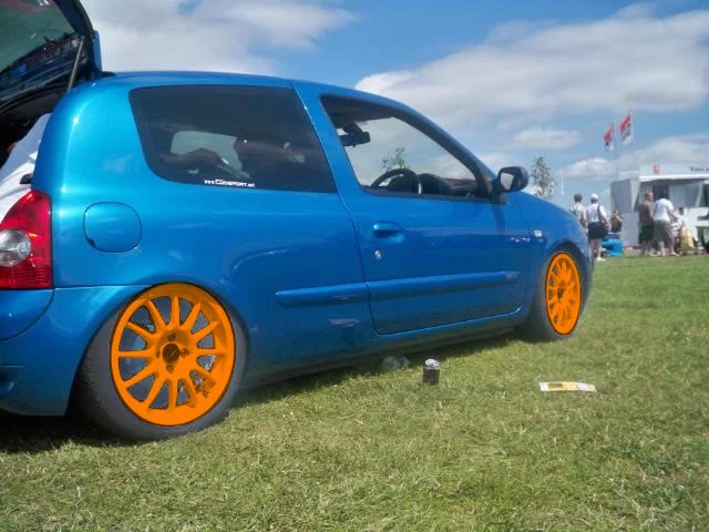 orange.webp
