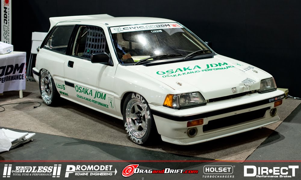 Osaka-JDM-Civic-race-cars1.jpg