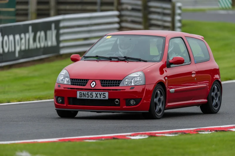 oulton2012-406.webp