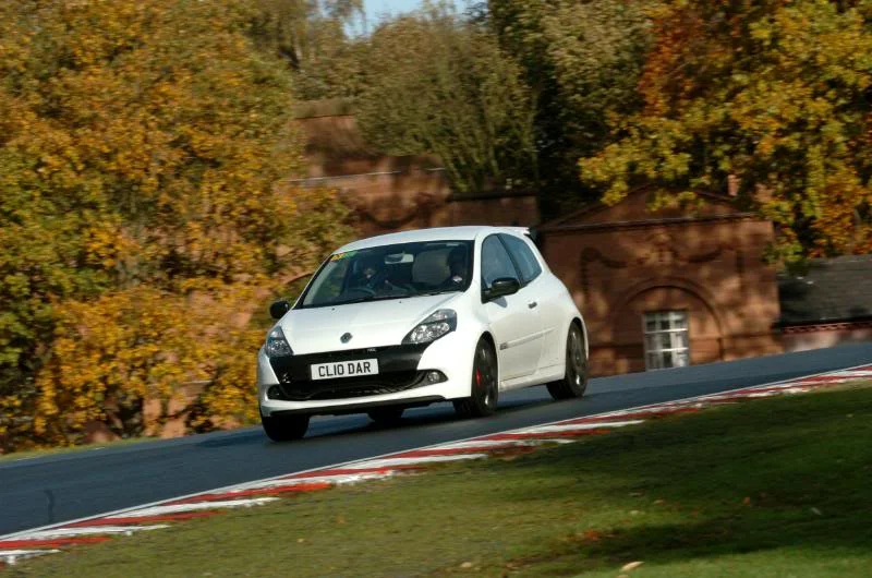 OultonPark006.webp