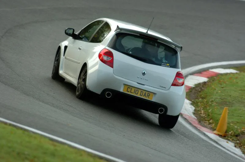 OultonPark012.webp