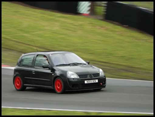 oultonpark17212129.jpg