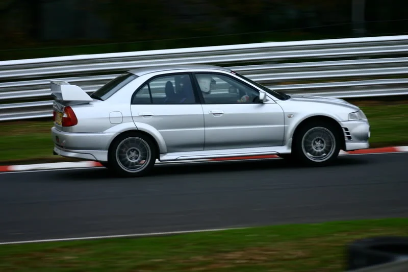 OultonParktrackdaystenherdy180.webp