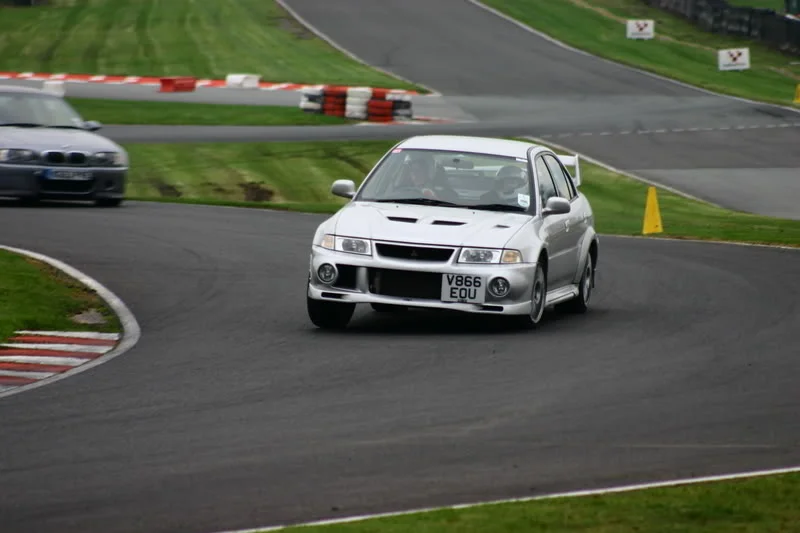 OultonParktrackdaystenherdy272.webp