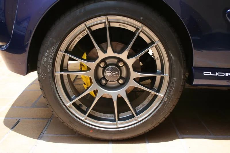 OZ-Ultraleggera-Clio_0002.webp
