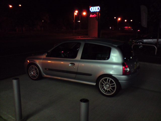 P091008_213202.jpg P091008_213202.jpg