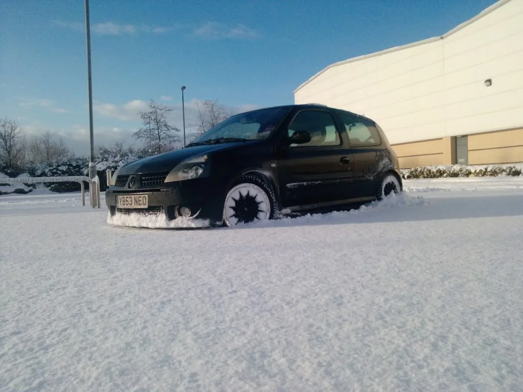 P102401_06-01-10.webp