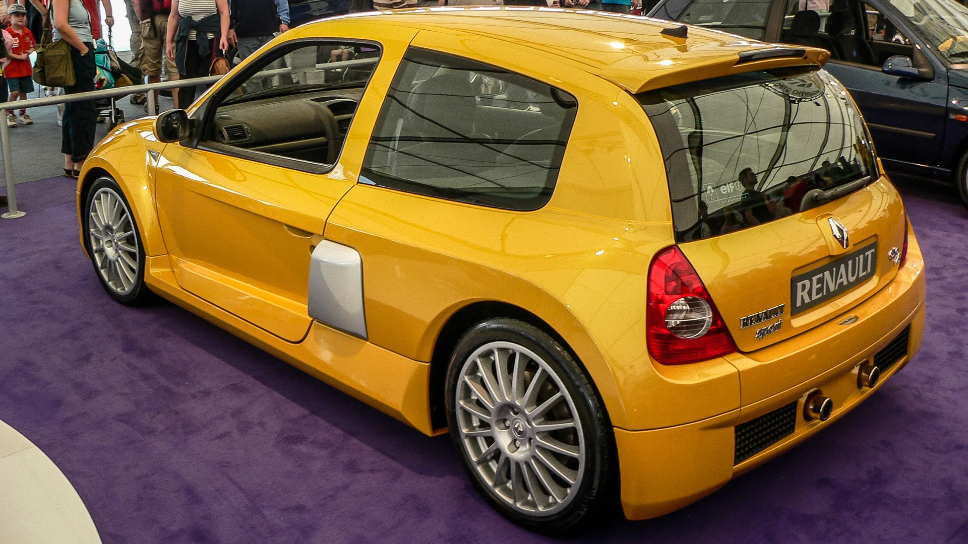 P1120805-2.webp