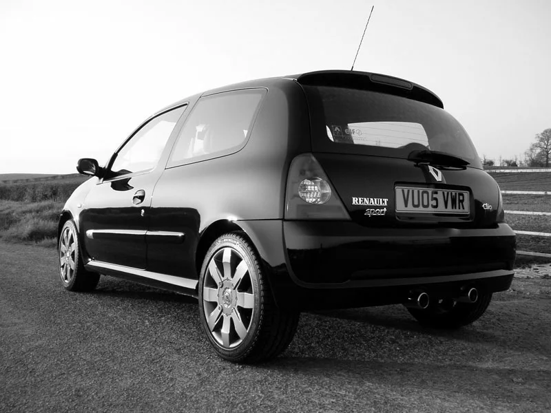 P4020034bw.webp