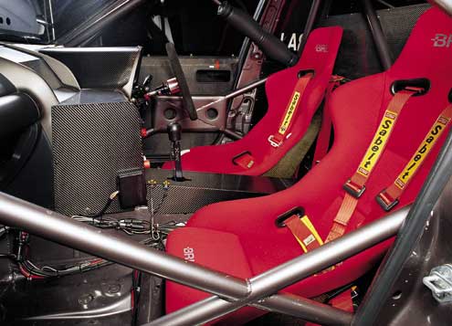 p62332_large+2000_Toyota_Altezza+Custom_Interior_Right_Hand_Drive_Passenger_Side_Interior_View.jpg