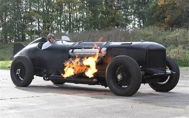 Packard-Bentley-7_1789468i.webp