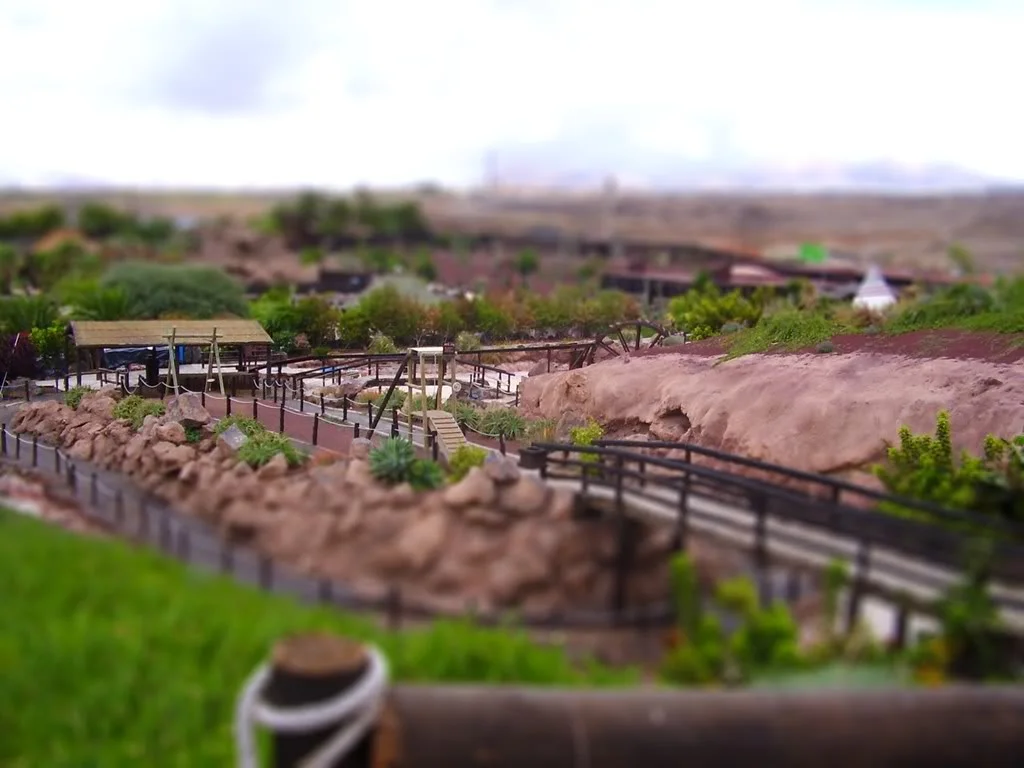 PB190019-tiltshift.webp