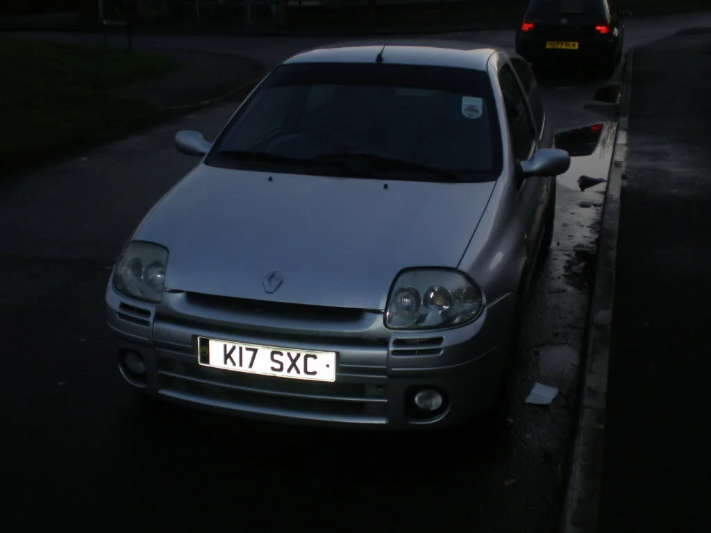 PB281372.webp